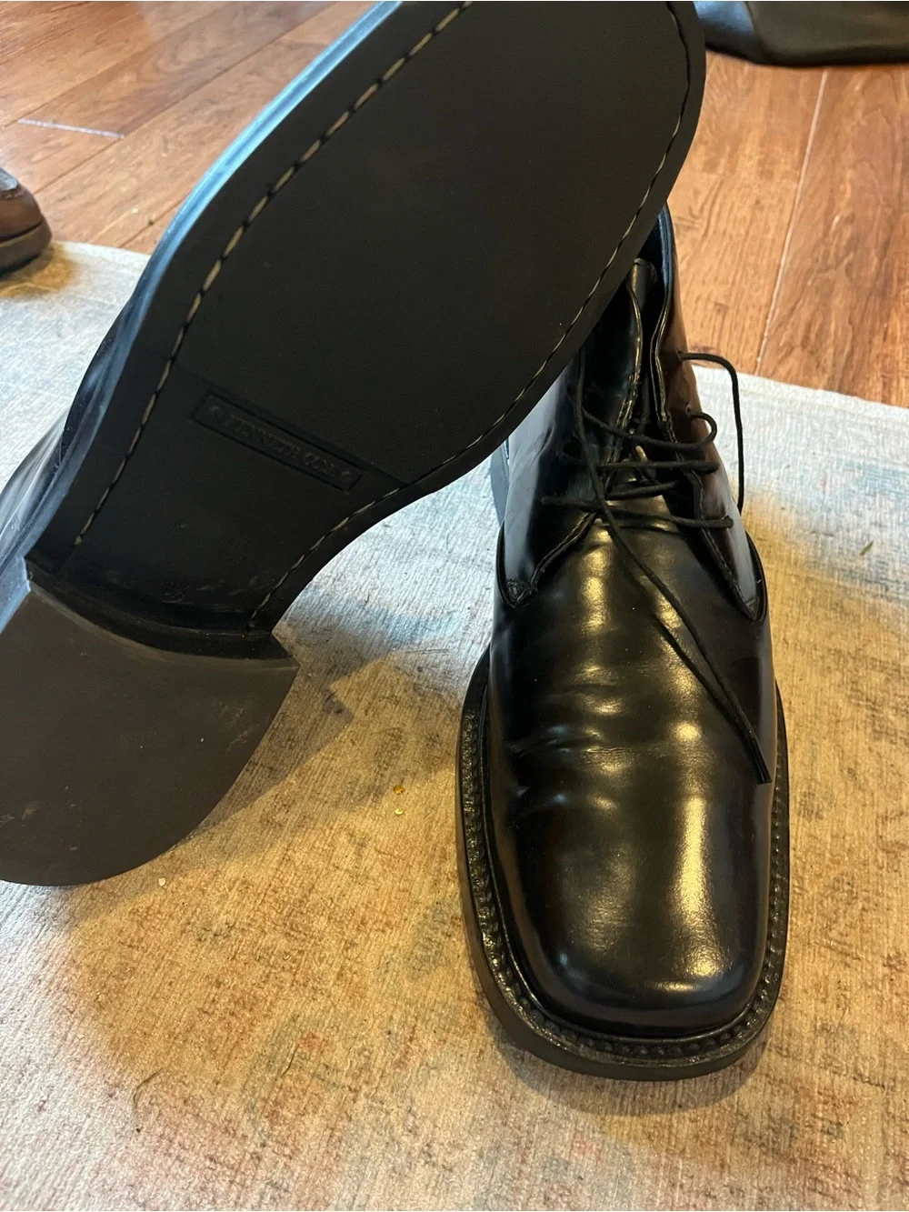 Kenneth Cole Black Leather Chukka Boots